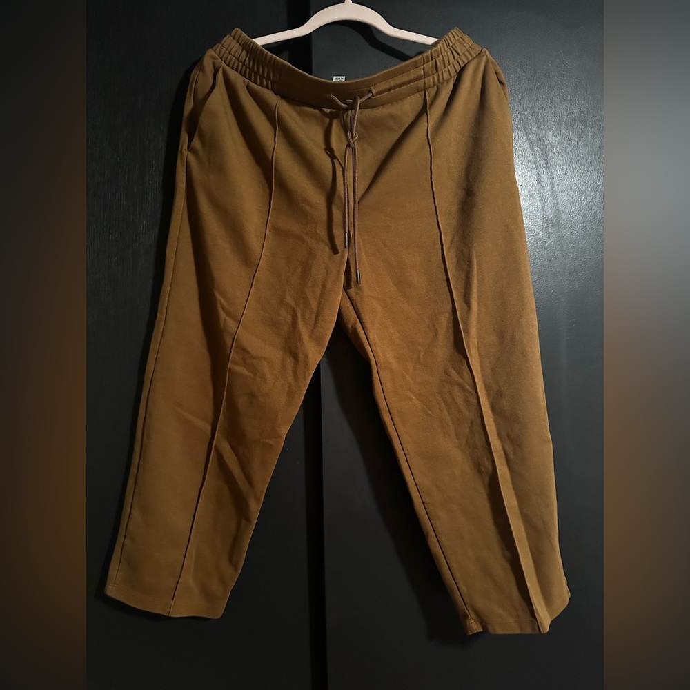 Ladies pants